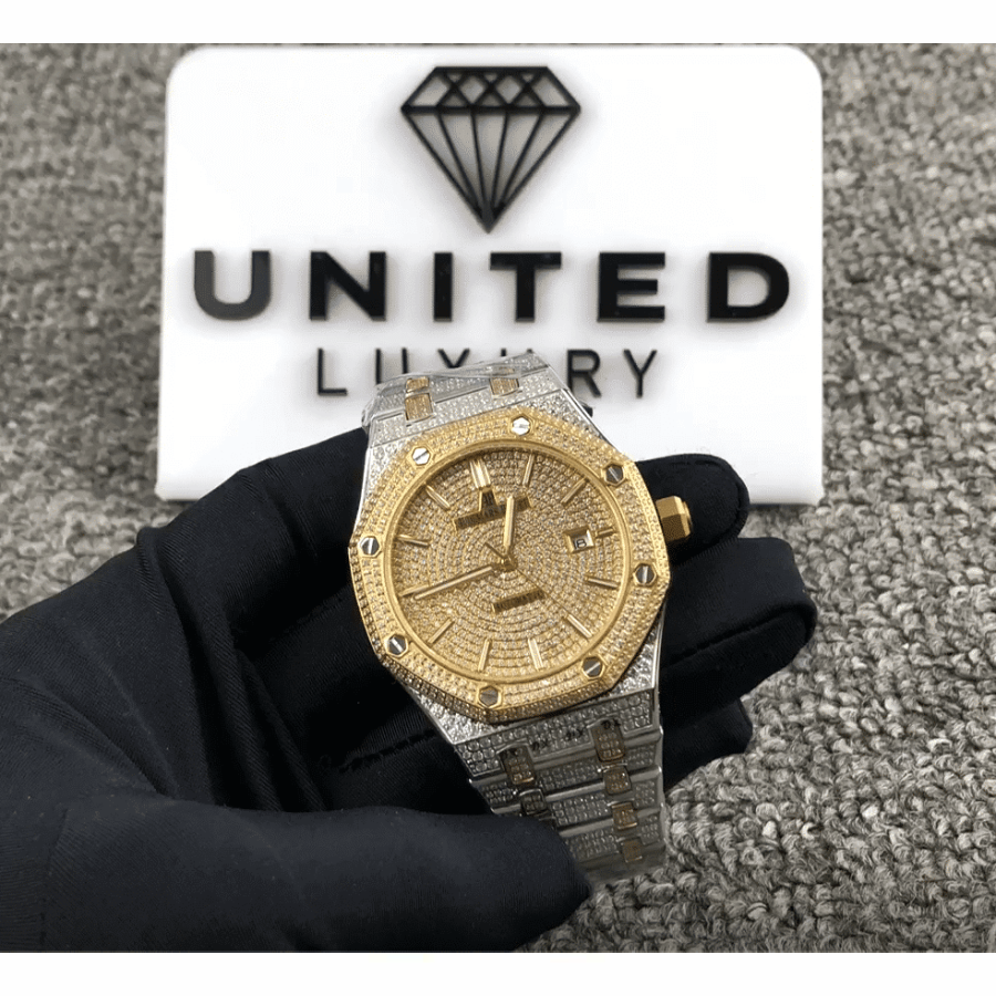 Alternative view of Audemars Piguet Royal Oak ??Iced Out Yellow Gold?? 15400SR.OO.1220SR.01 Premium Duplicate
