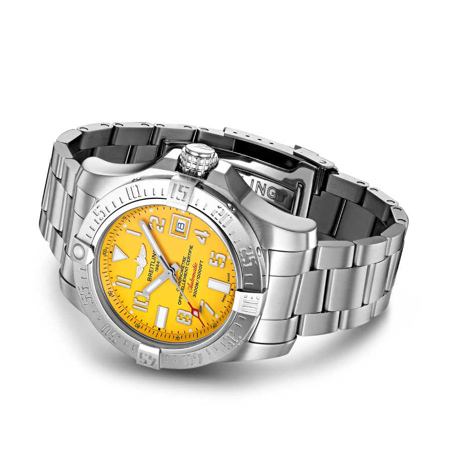 Alternative view of Breitling Avenger II Seawolf A17331 ??Yellow Dial?? Perfect Clone Edition