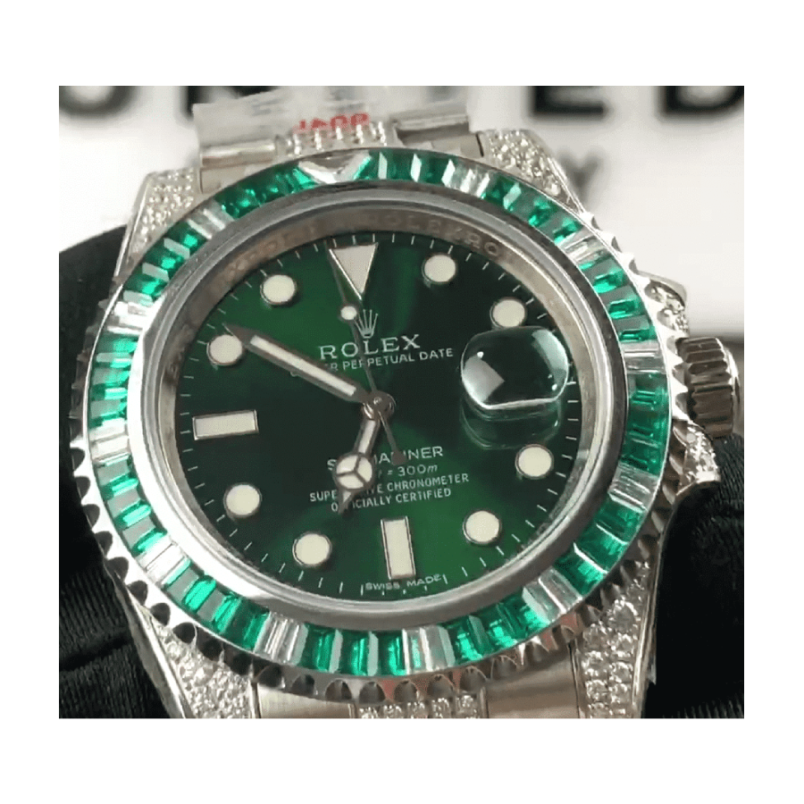 Rolex Submariner 116610LV ??Hulk Iced Out?? Premium Replica 1:1 - Image 3