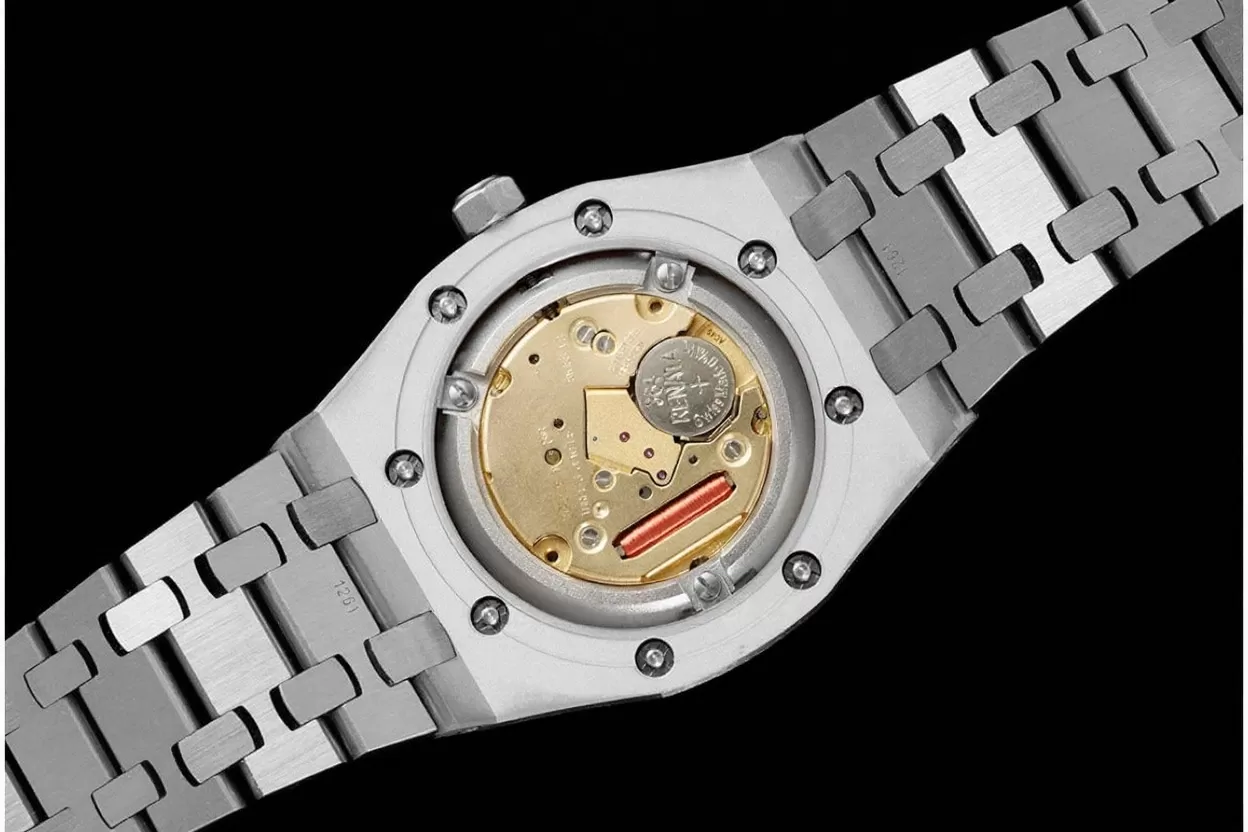 Royal Oak Ladies 67650 33mm SS/SS White ZF Swiss Qtz - Image 7