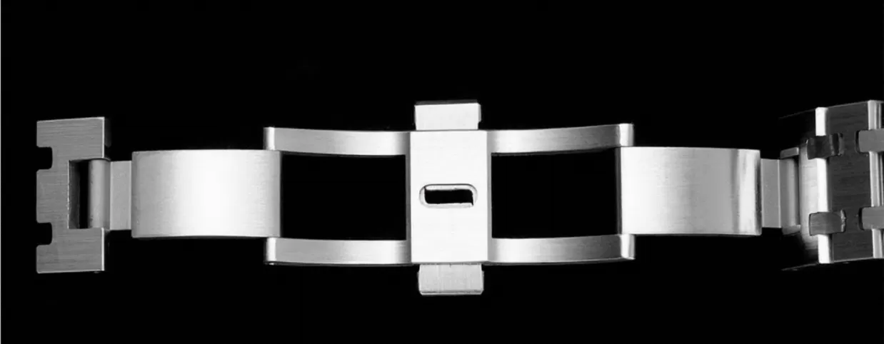 Royal Oak Ladies 67650 33mm SS/SS Black ZF Swiss Qtz - Image 22
