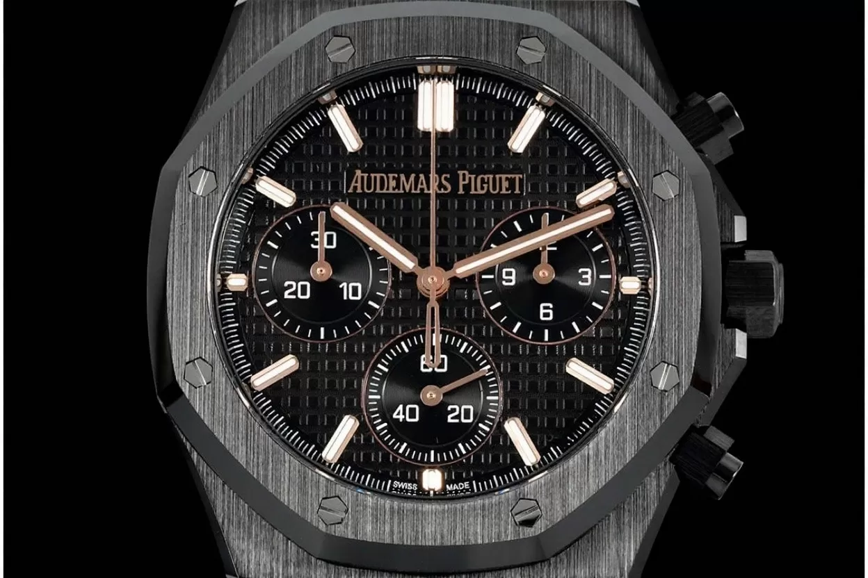 Alternative view of Royal Oak Chrono 26240CE 41mm Ceramic/Cer Black Dial APS V2 SH4401 Super Clone