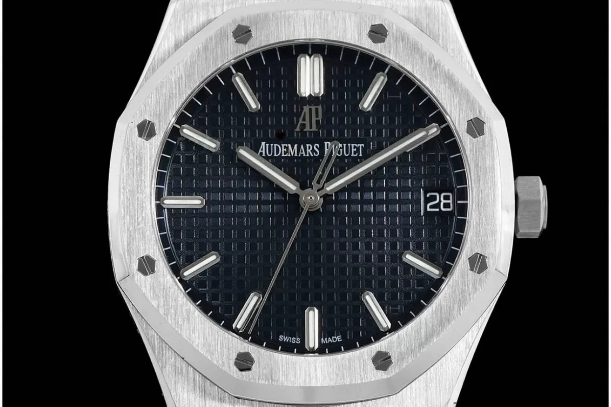 Alternative view of Royal Oak 41mm 15500 SS/SS Blue/Stk APSF A4302 Super Clone