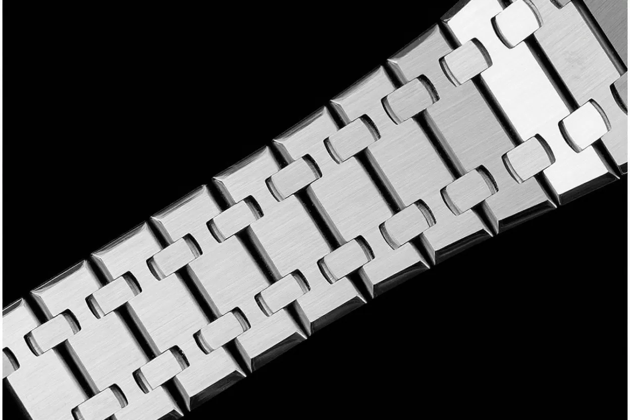 Royal Oak 50th Anniverary 41mm 15510 SS/SS Black/Stk ZF A4302 - Image 15