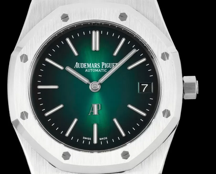 Alternative view of Royal Oak 39mm 16202 SS/SS Green Dial ZF A7121