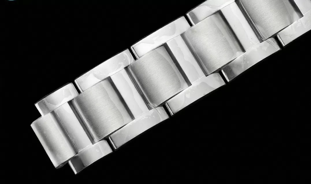 Ballon Bleu De Cartier 2022 42mm SS/SS White Dial V6F A2824 - 图片 12