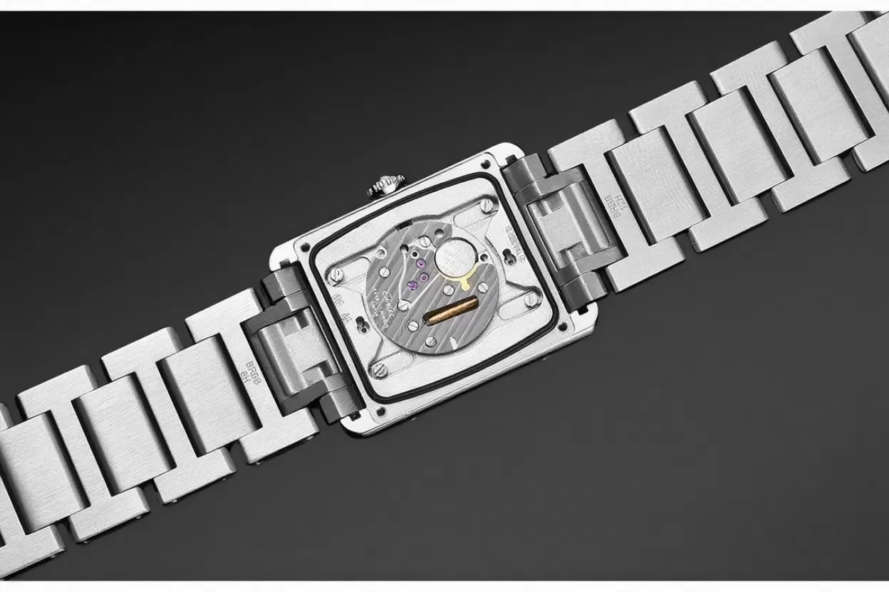 Tank Must 25.5MM White Dial On SS Bracelet K11F Quartz - Image 9
