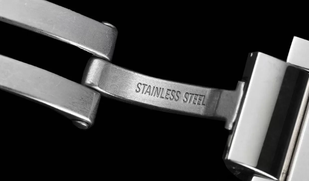 Tank Must 25.5MM White Dial On SS Bracelet K11F Quartz - Image 21