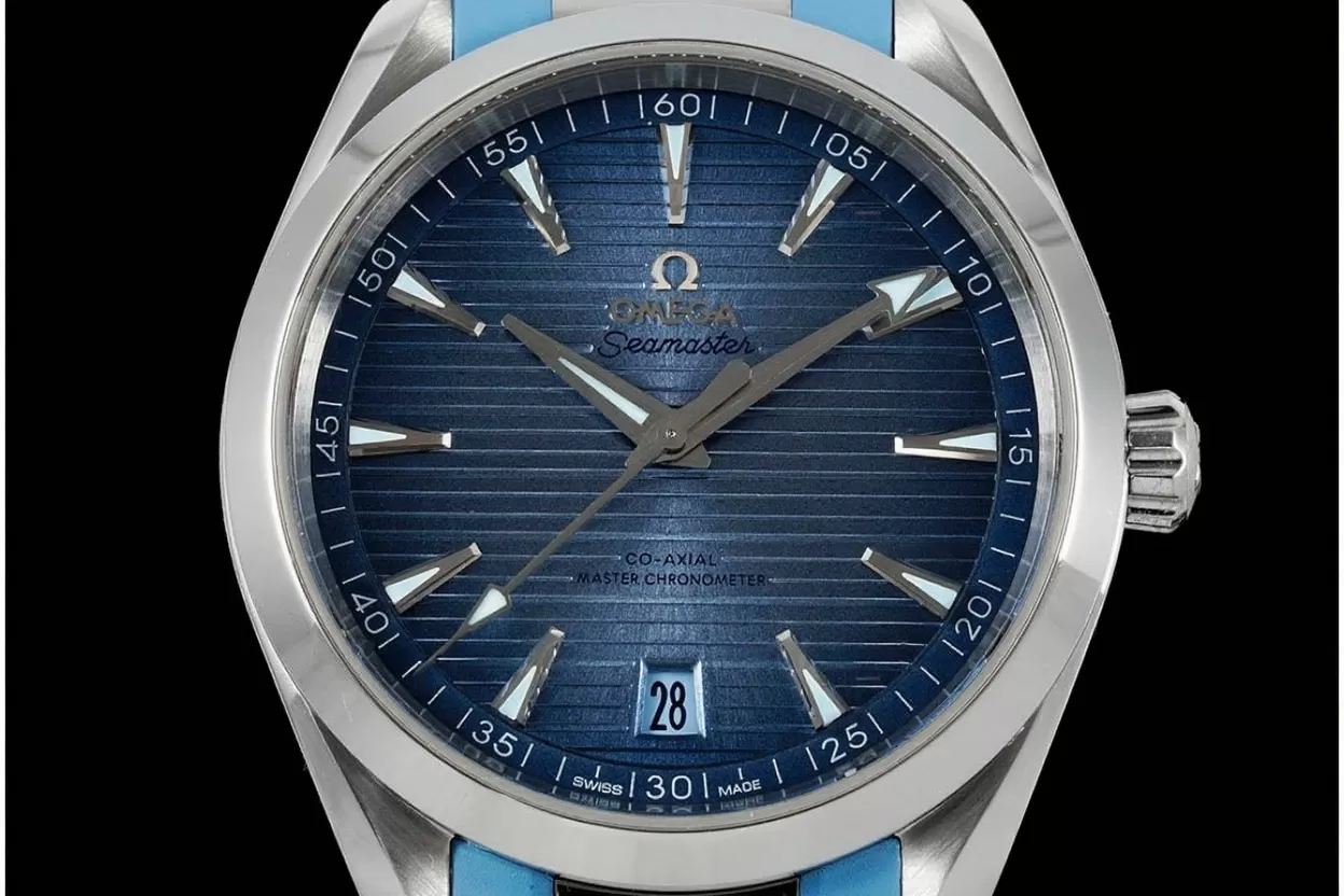 Aqua Terra 150m 41mm SS/RU Dark Blue Dial VSF A8900 - Image 3
