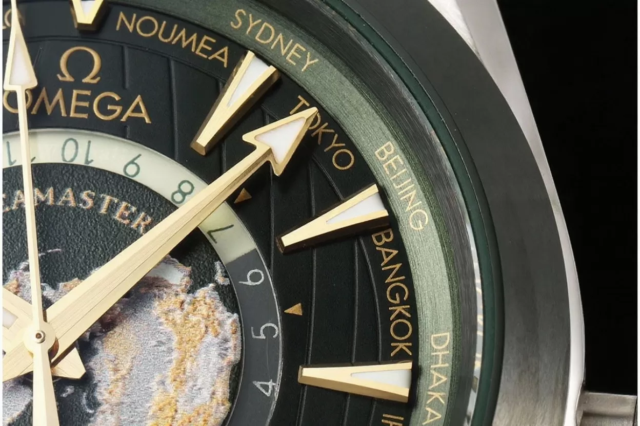 Aqua Terra 150M 43mm Worldtimer SS/SS Green Dial VSF A8938 - Image 4