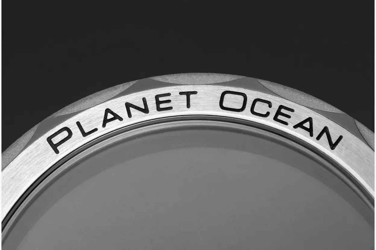 Planet Ocean 600M 43.5mm SS/SS Black VSF A8900 Super Clone - Image 12