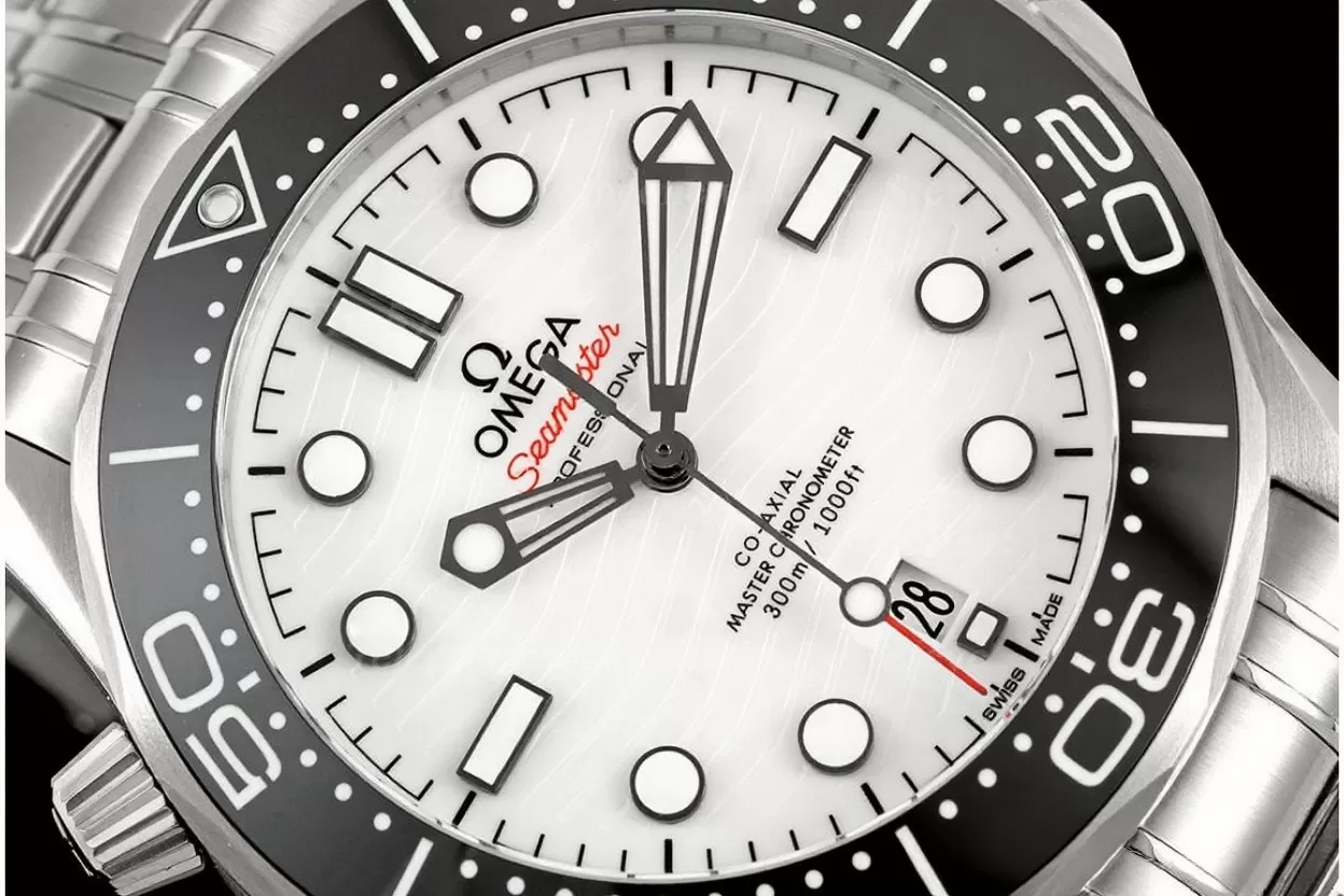 Seamaster 300m 42mm SS/SS White Dial VSF VS8800 Super Clone - Image 4
