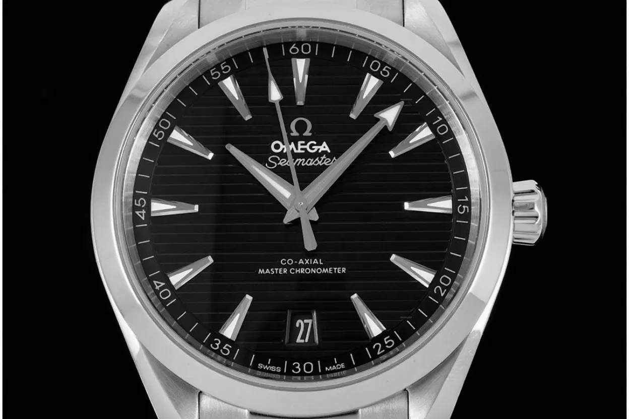 Alternative view of Aqua Terra 150m 41mm Master SS/SS Black VSF A8900