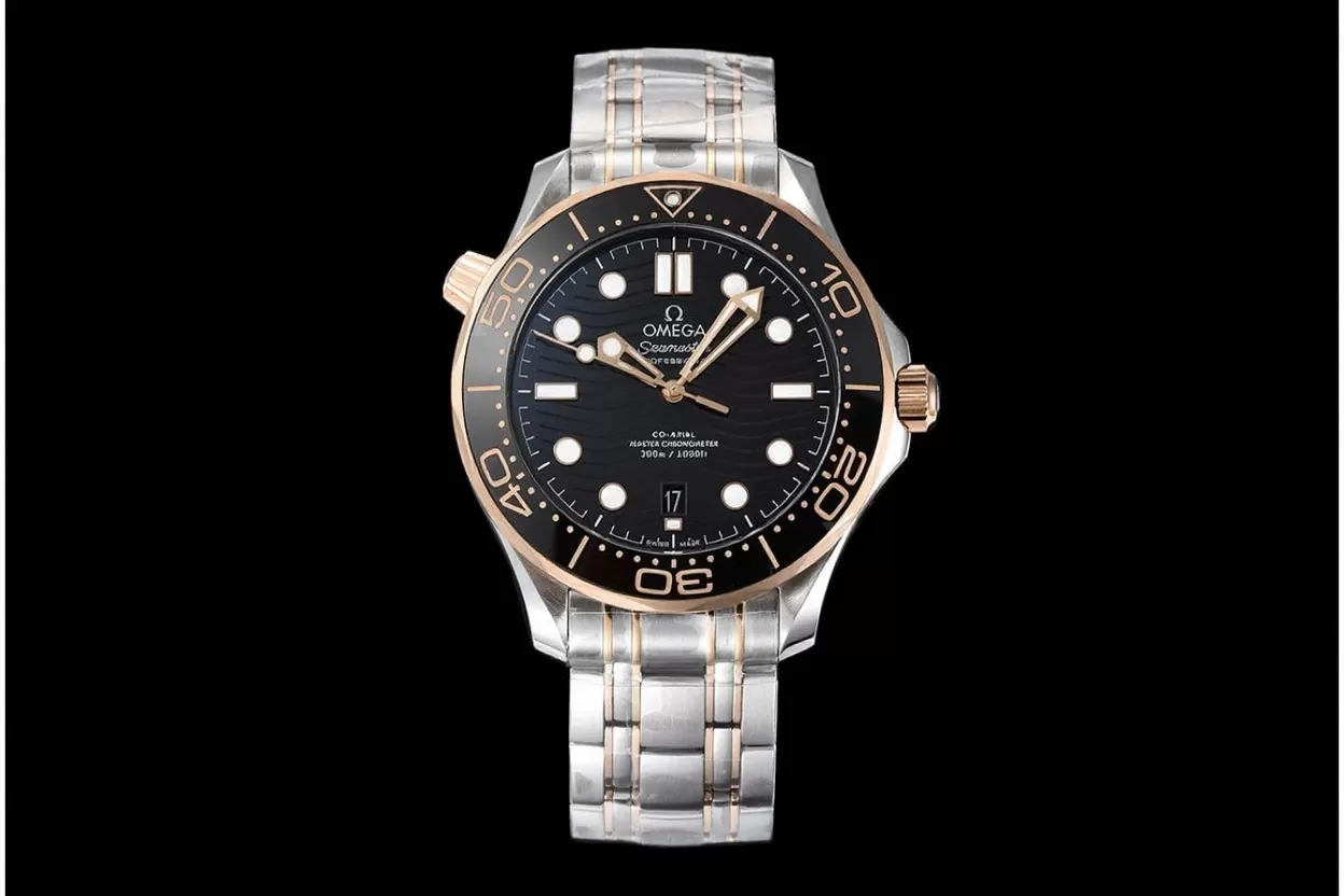 Alternative view of Seamaster 300m 2019 RG/SS Black VSF VS8800