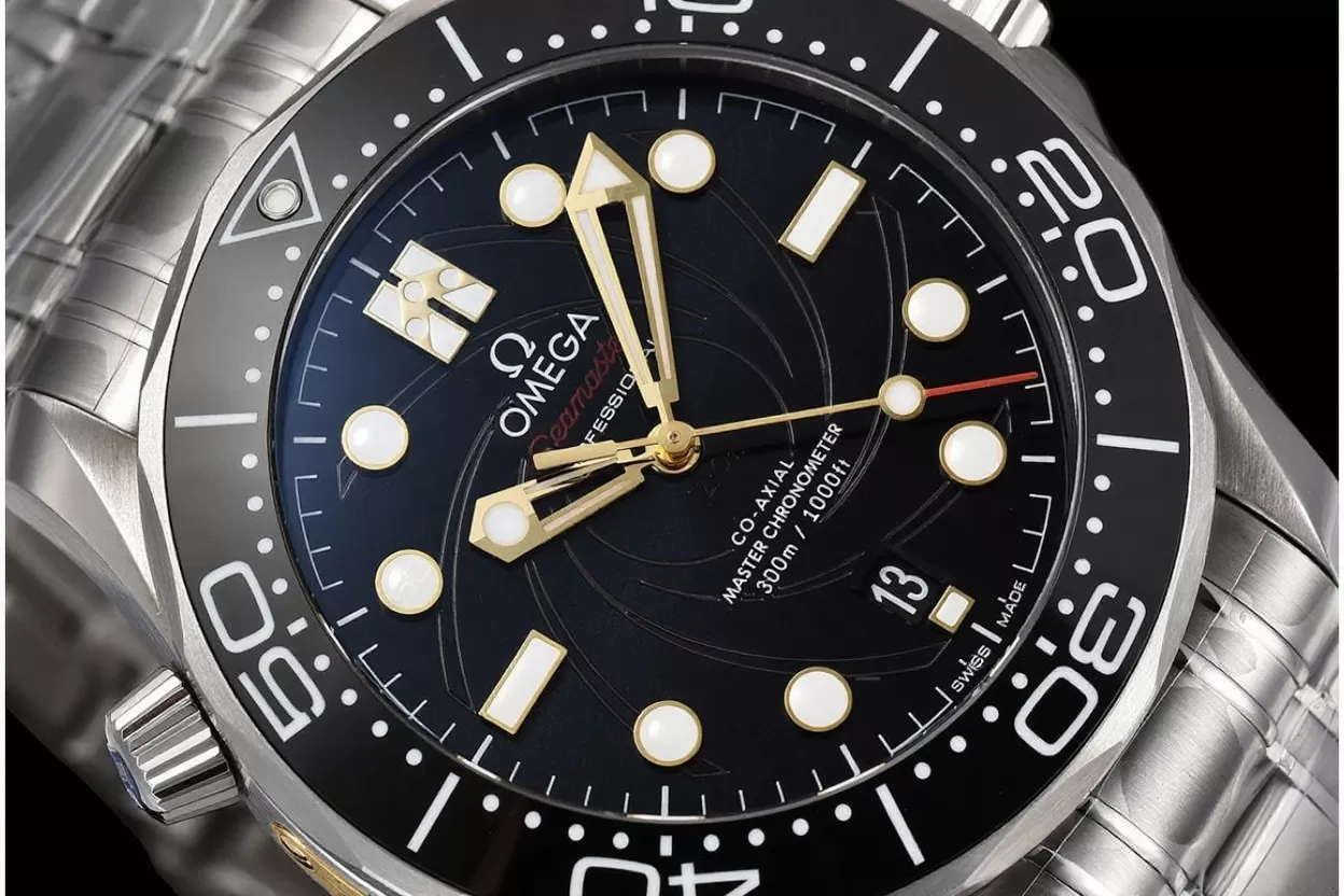 Seamaster 300m James Bond 007 SS/SS Black Dial VSF VS8800 - Image 4