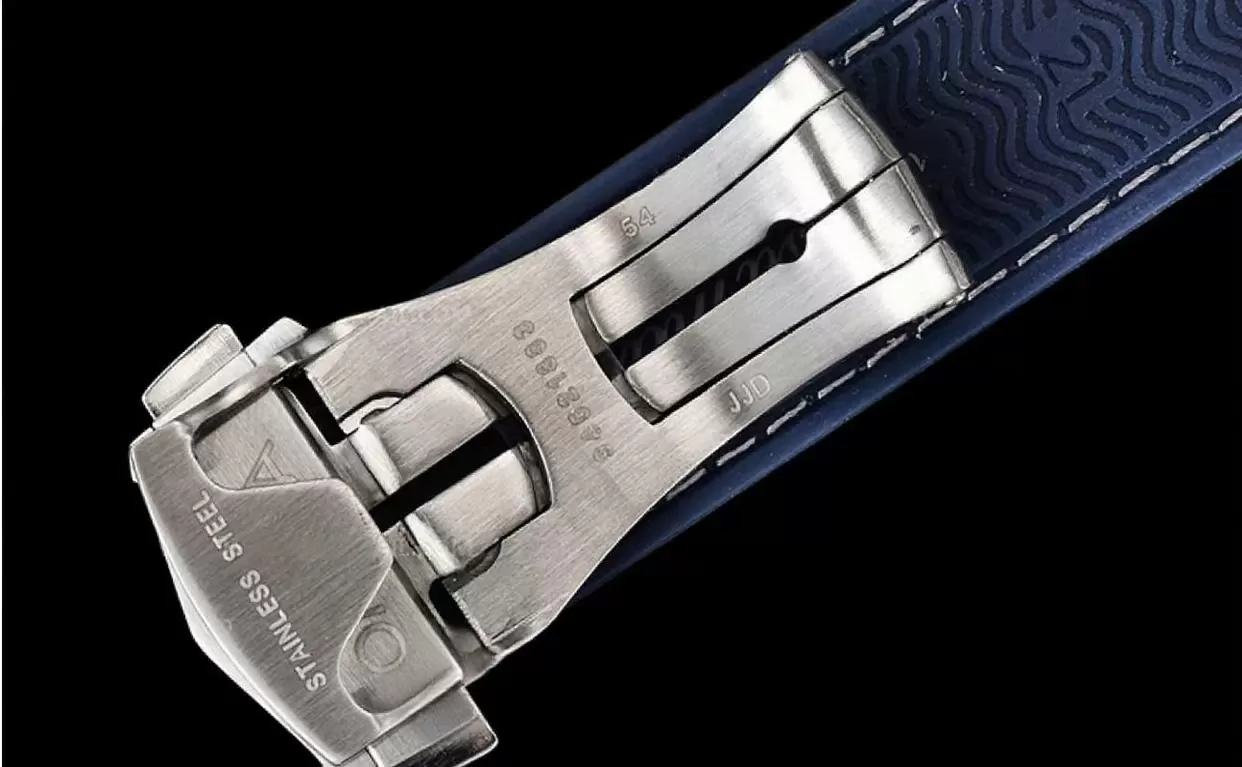 Omega - Planet Ocean 600M 43.5mm GMT SS/RU Blue VSF A8605 - Image 10