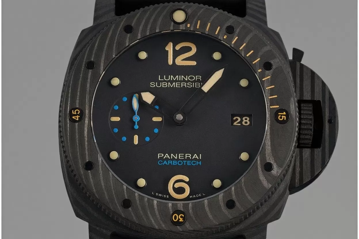 Alternative view of Submersible PAM616 47mm Carbon/RU Black Dial VSF V3 P9000 Super Clone