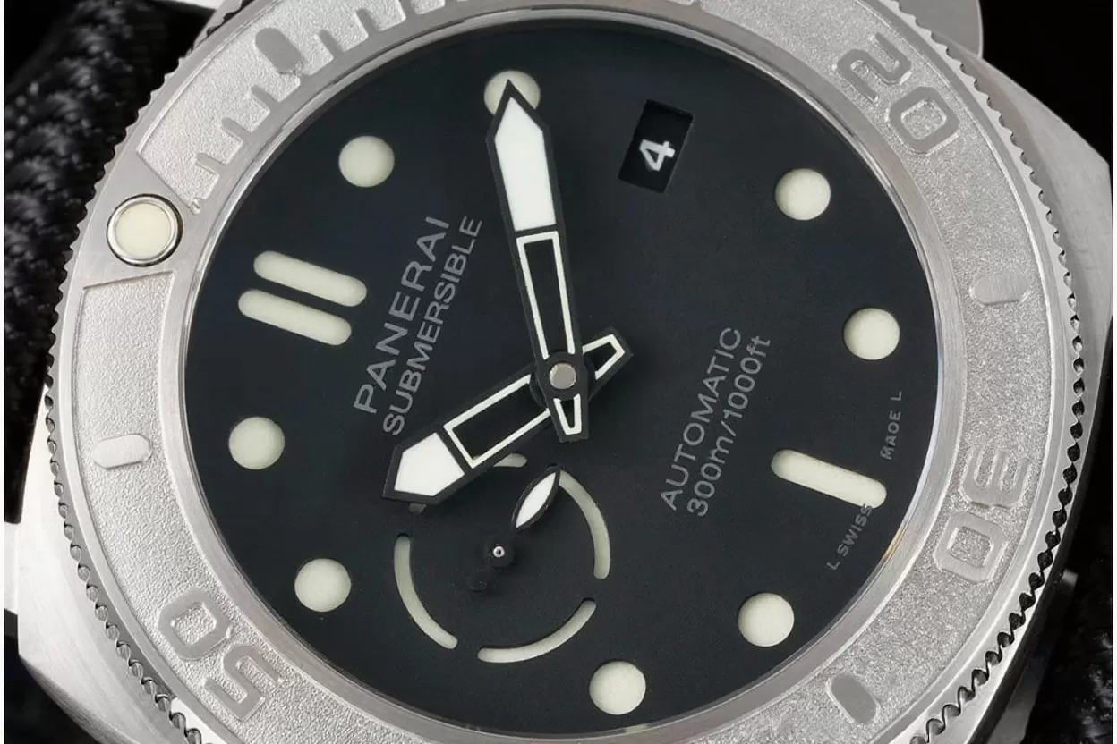 Submersible PAM984 Mike Horn 47mm TI/NY Black Dial VSF P9010 - Image 3