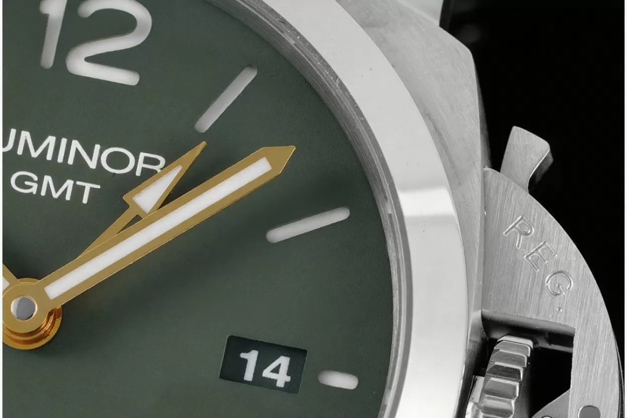 PAM1056 Luminor GMT 44mm SS/LE Green VSF P9011 Super Clone - Image 5