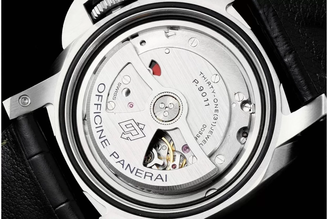 PAM1056 Luminor GMT 44mm SS/LE Green VSF P9011 Super Clone - Image 10