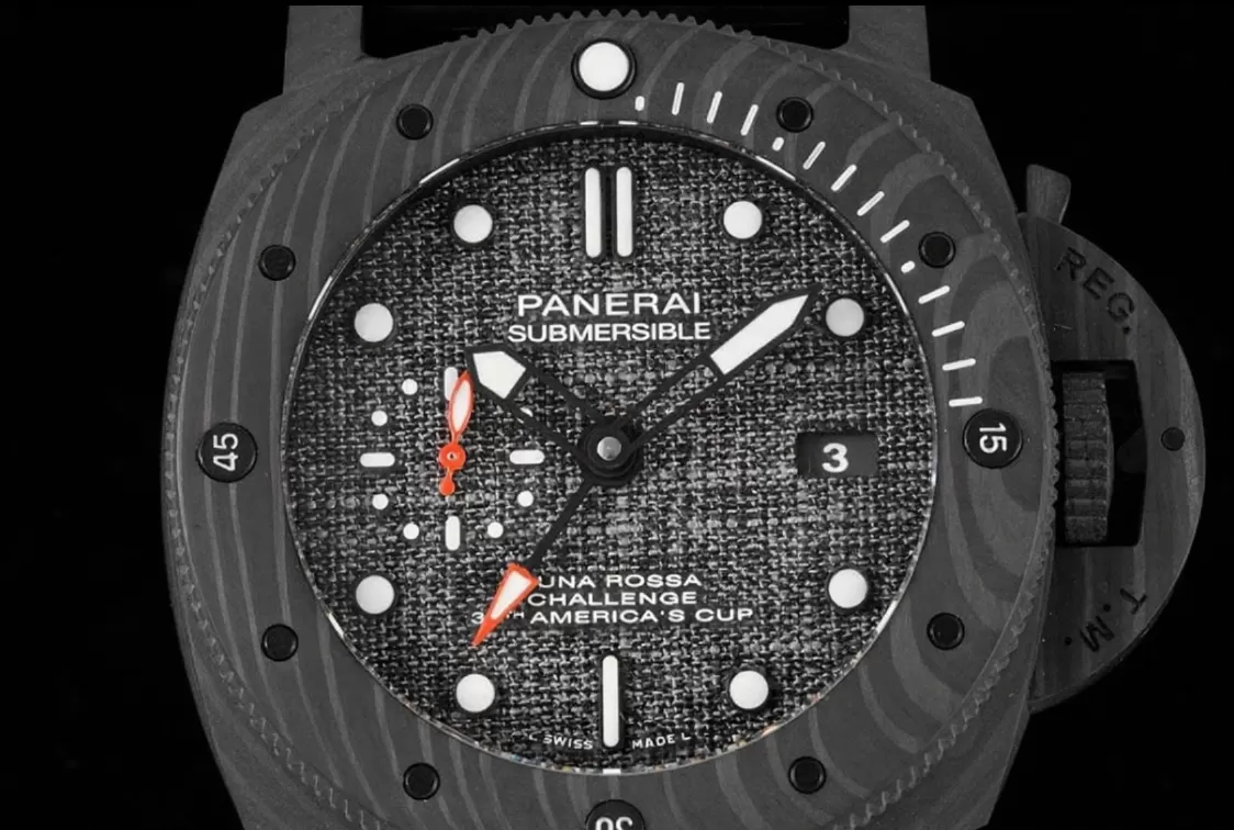 Alternative view of PAM1039 Submersible Luna Rossa GMT 47mm Carbon/RU VSF P9010 Super Clone