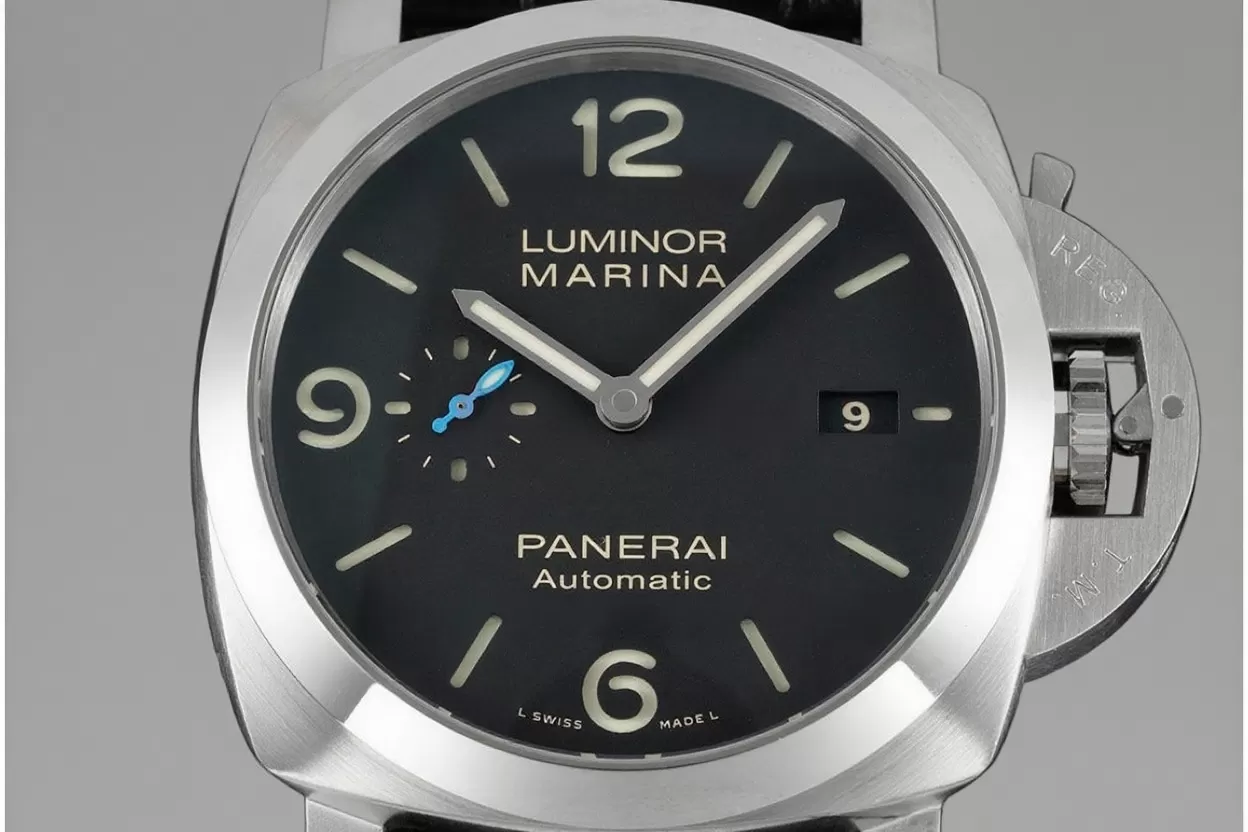 Alternative view of PAM1312 Lum. Marina Auto 44mm Black SS/LE VSF P9010