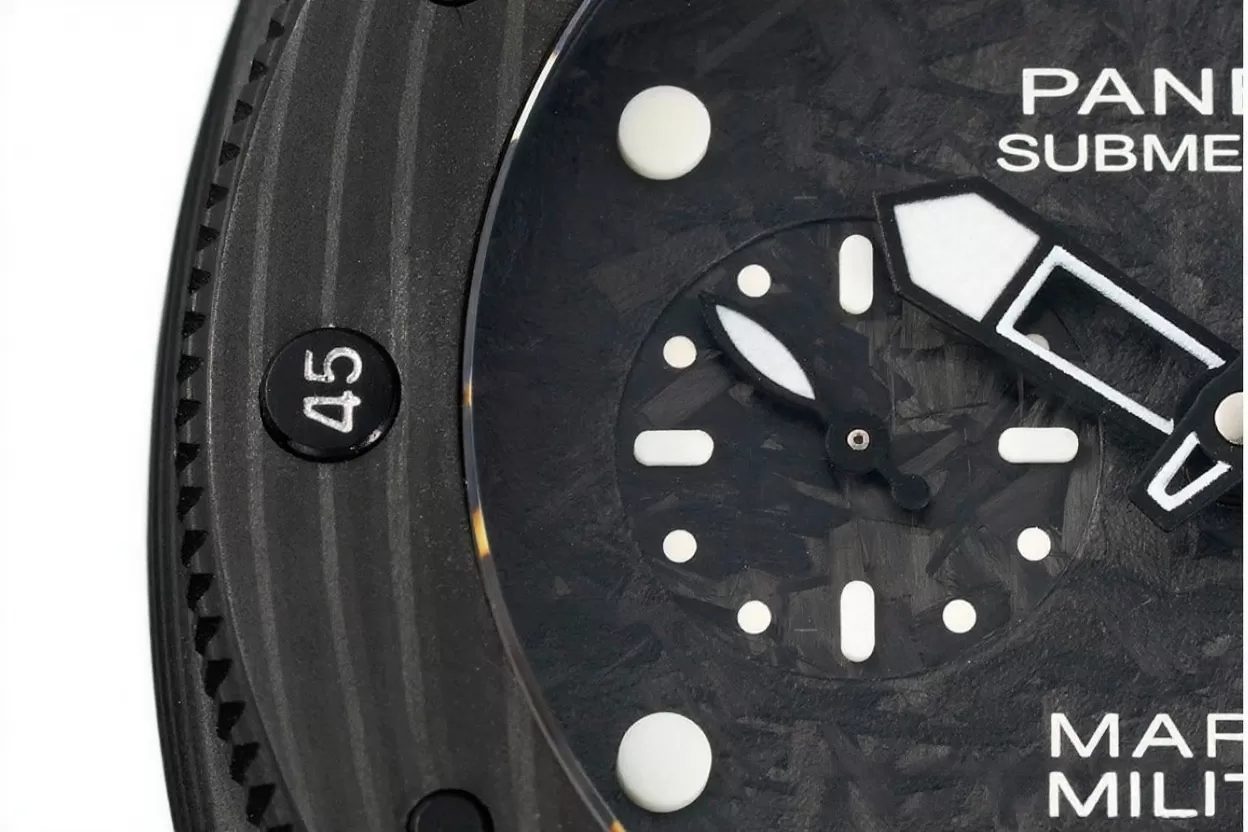 Submersible PAM979 47mm Carbon/RU Carbon Dial VSF P9010 - Image 6