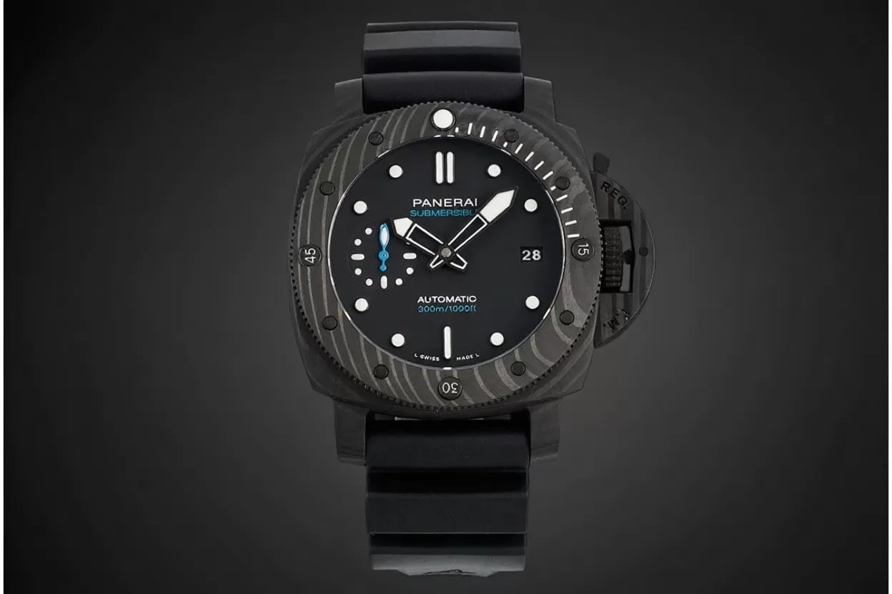 Submersible PAM2231 42MM Carbon/RU Black Dial VSF P900
