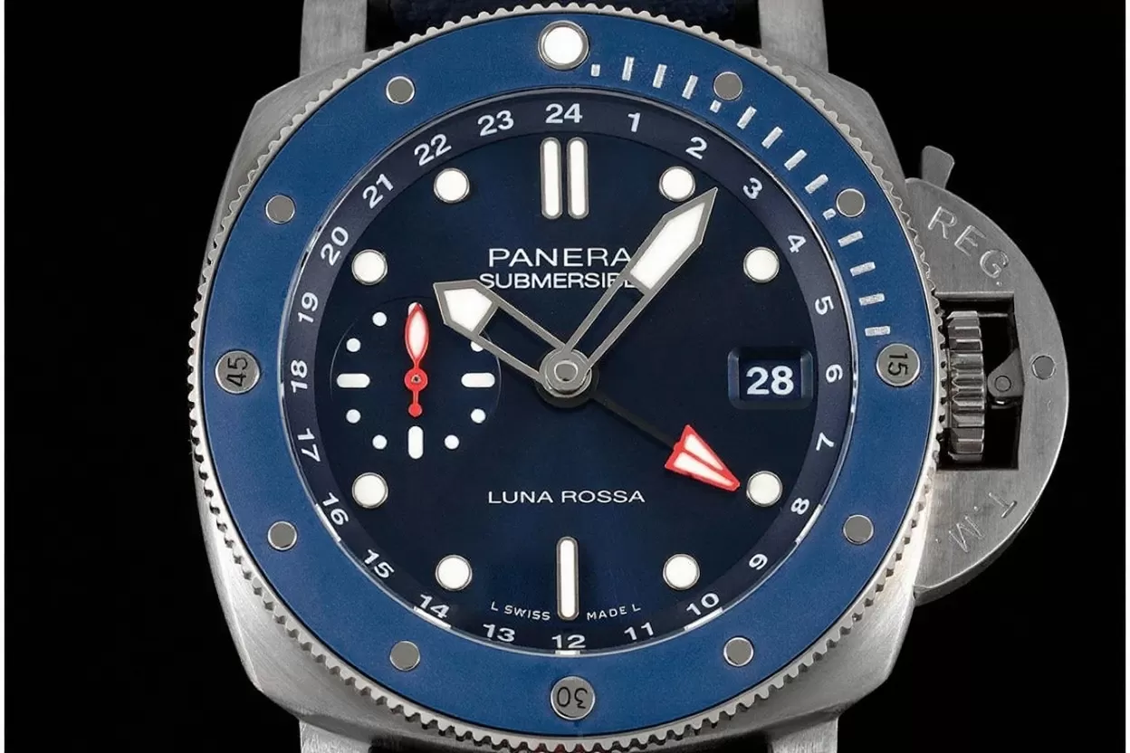 Alternative view of Submersible PAM1507 Luna Rossa 42mm SS/RU Blue Dial VSF P900