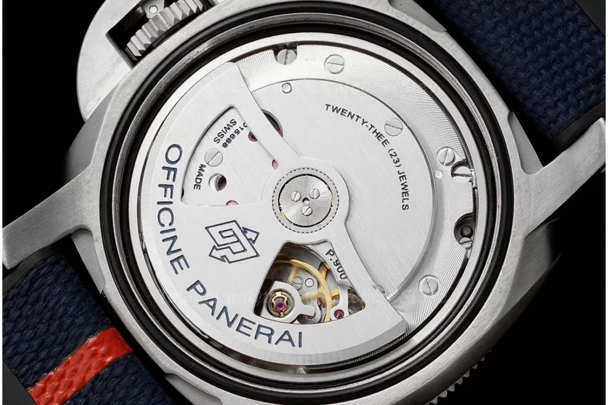 Submersible PAM1507 Luna Rossa 42mm SS/RU Blue Dial VSF P900 - Image 12