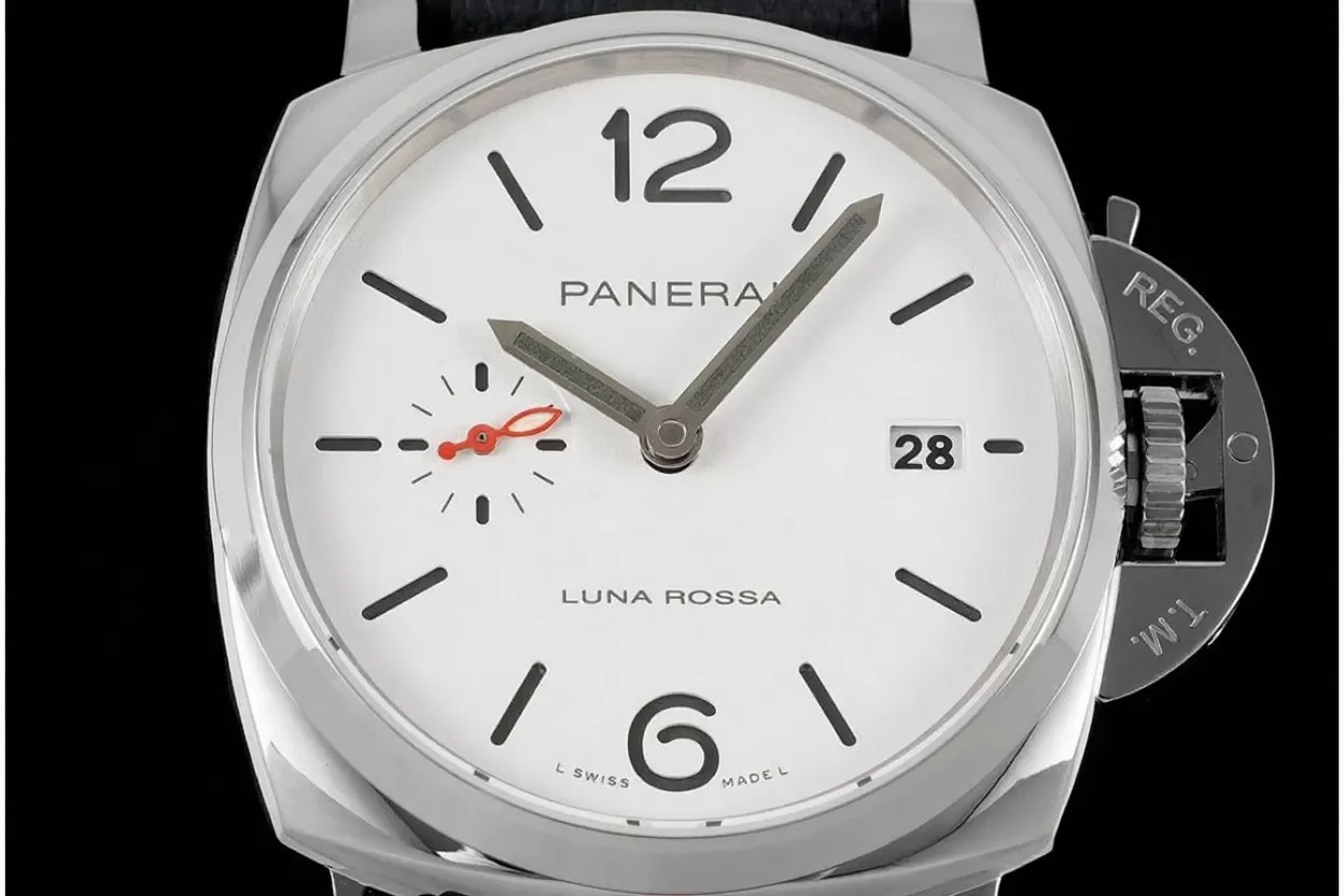 Alternative view of Luminor Due PAM1381 Luna Rossa 42mm SS/RU White Dial VSF P900