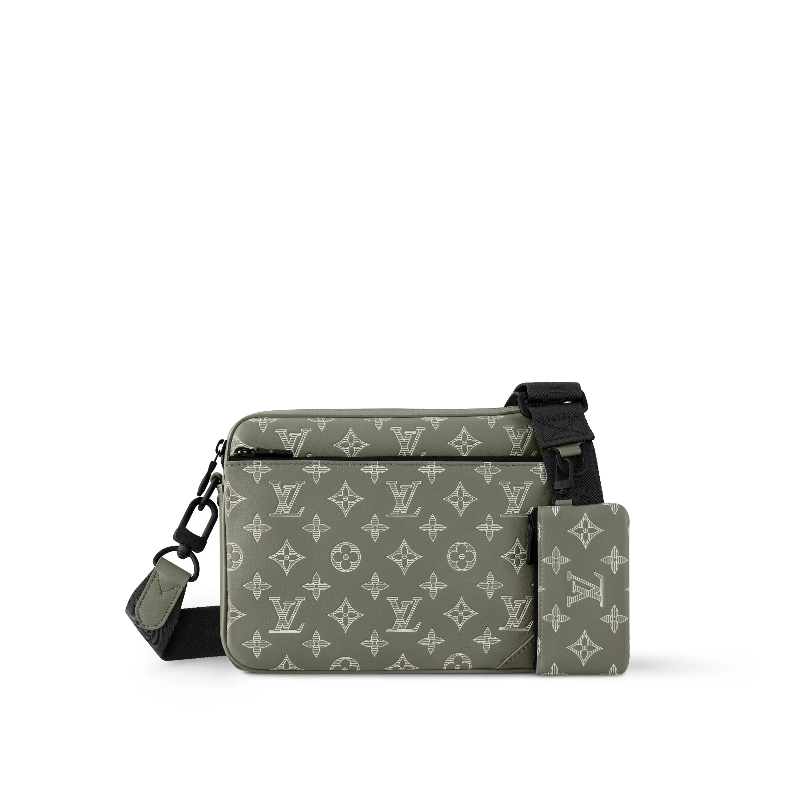 Louis Vuitton Trio Messenger M12490