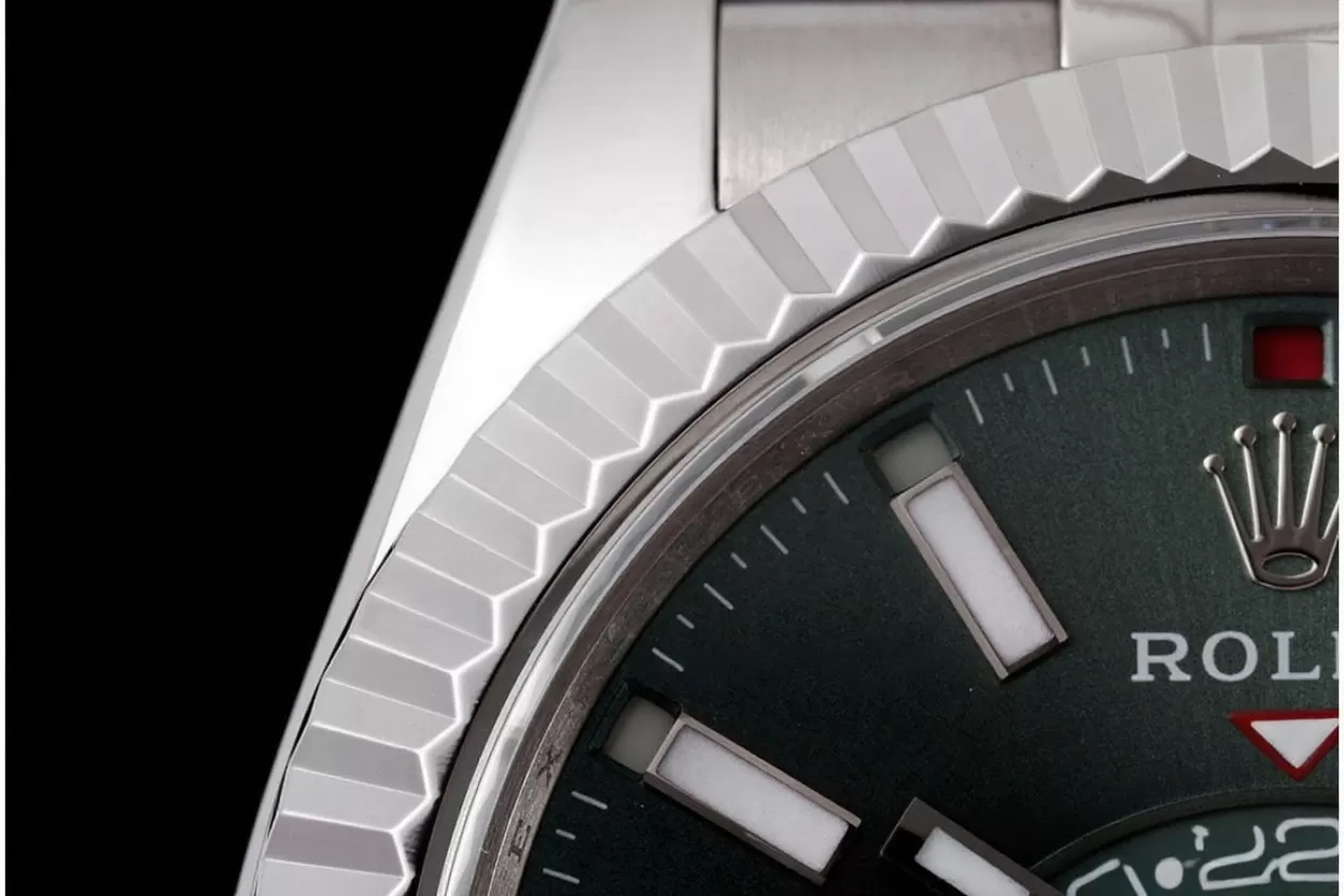 SkyDweller 326934 42mm SS/SS Green Dial ZF A2824 - Image 5