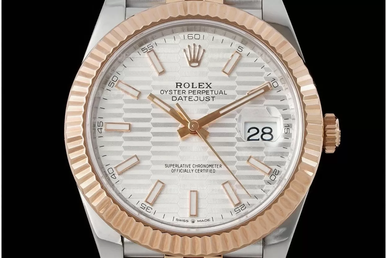 Alternative view of Datejust 126331 41mm Jub RG/SS Silver Textured Dial VSF DD3235