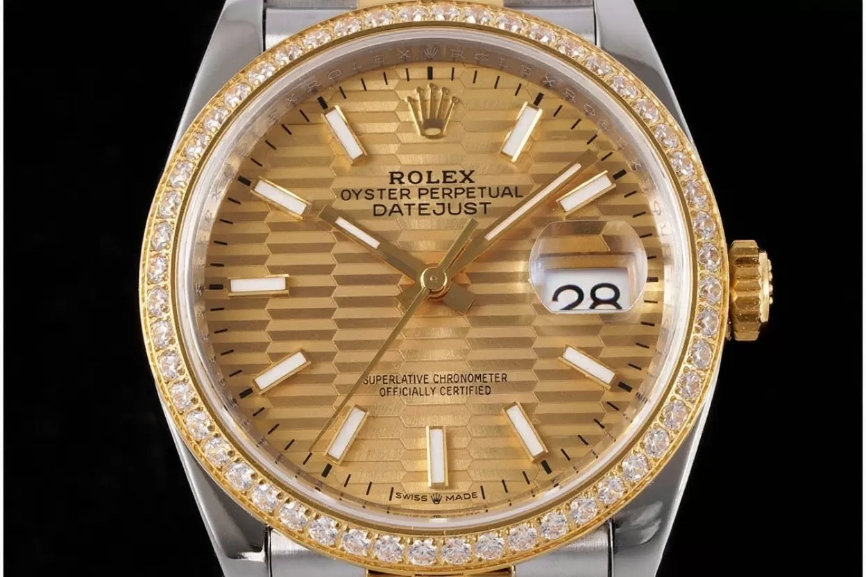 Alternative view of Datejust 126283 36mm Jub Dia YG/SS Gold Textured Dial VSF DD3235