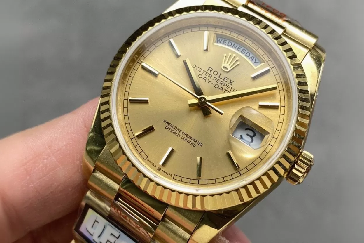 Alternative view of DayDate 128238 36mm YG/YG Gold/Stk QF V3 VR3255(Gain Weight)