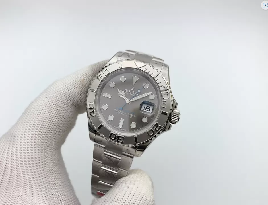 Alternative view of Yacht-Master 116622 40mm SS/SS Grey Dial VSF VS3135