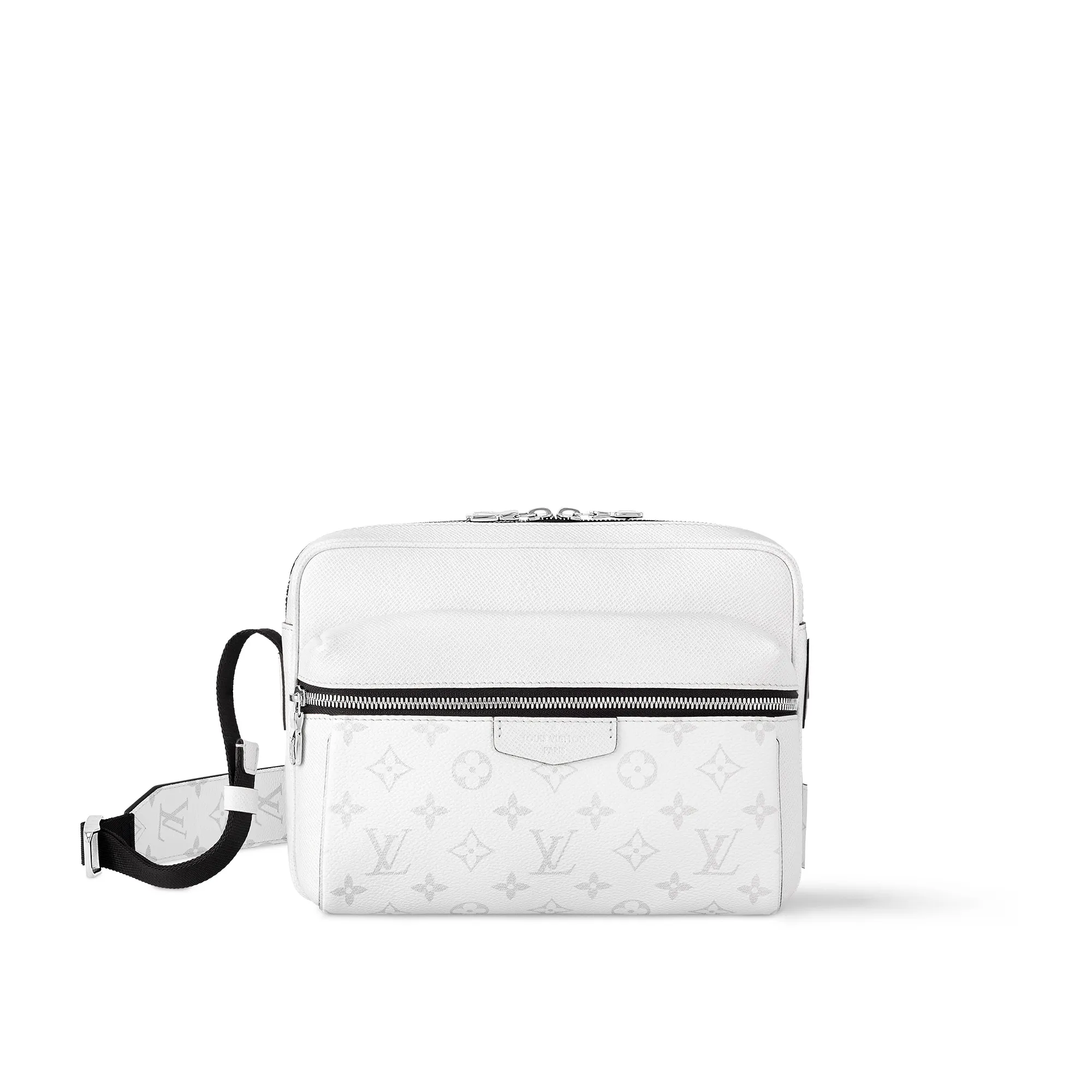 Louis Vuitton Outdoor Messenger M30873