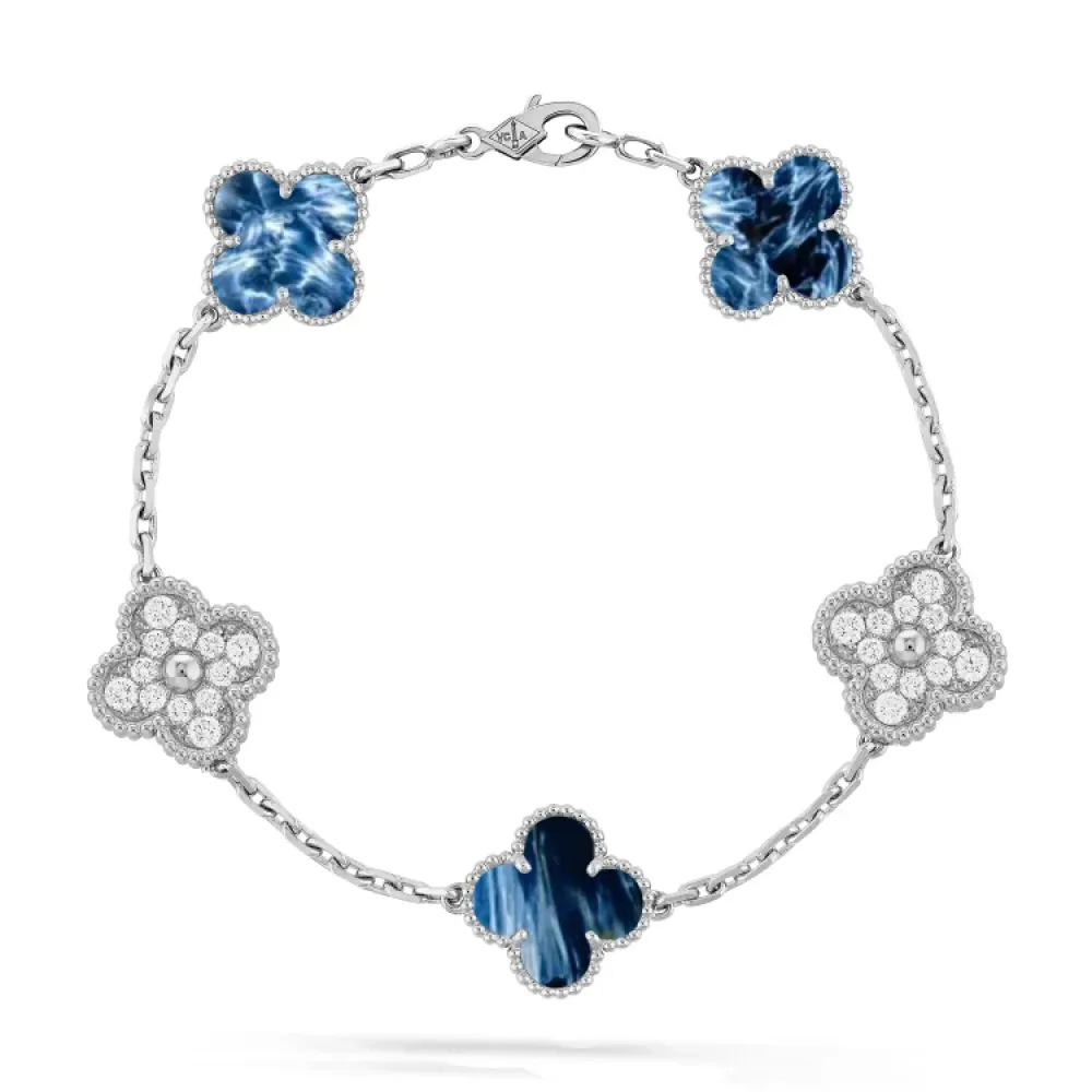 Van Cleef & Arpels Vintage Alhambra bracelet, 5 motifs