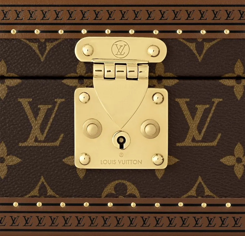 Alternative view of Louis Vuitton Coffret 8 Montres M20039