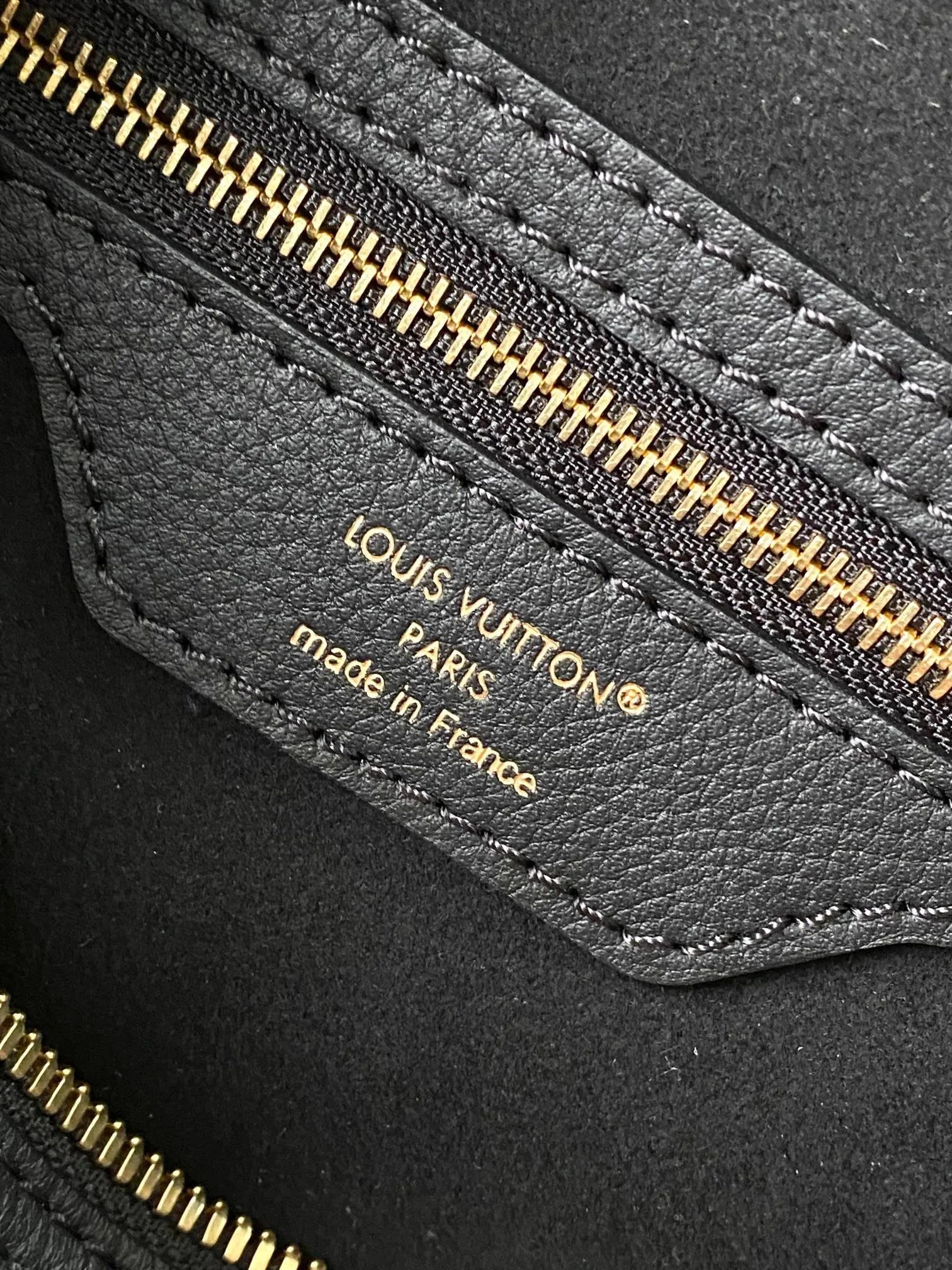 Alternative view of Louis Vuitton Speedy Bandouli??re 25 M26486