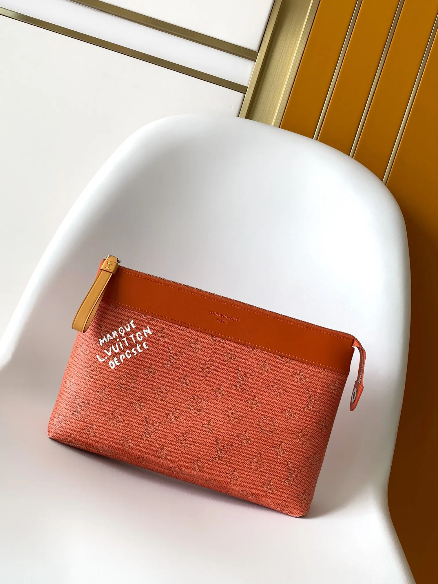 Louis Vuitton Pochette Voyage Souple M26828 - 图片 4
