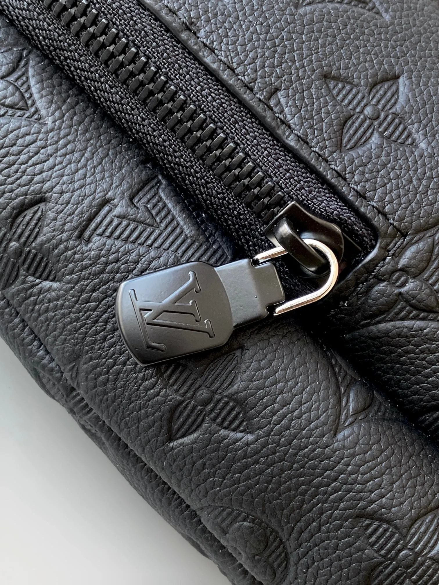 Louis Vuitton Duo Slingbag M26730 - 图片 6