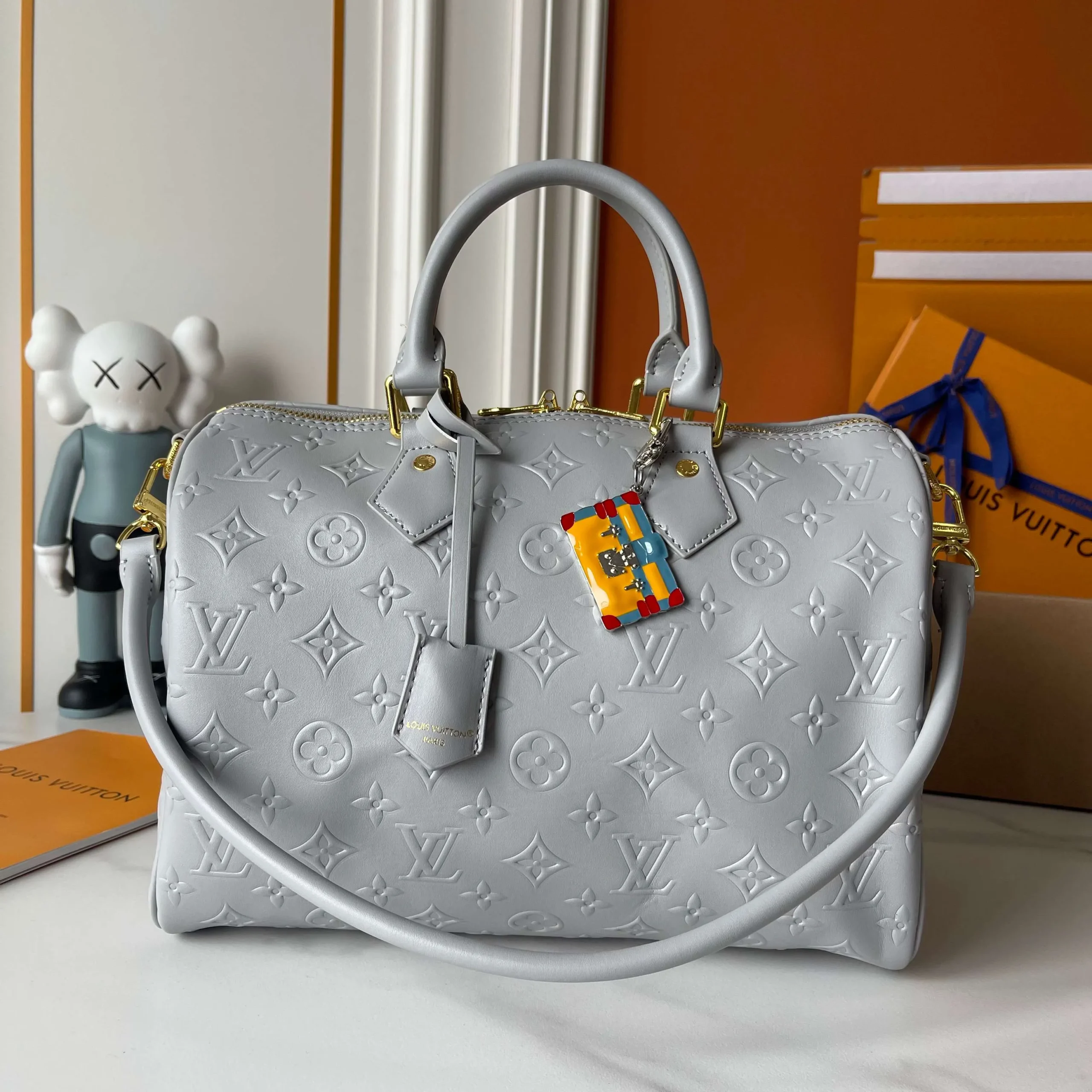 Louis Vuitton Speedy Soft 30 M25670 - Image 10
