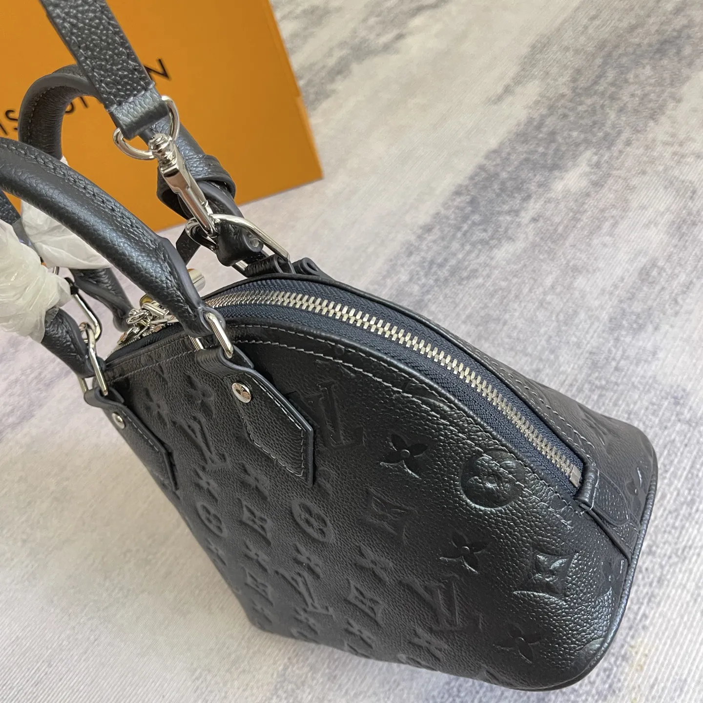 Louis Vuitton Alma BB Bag M26686 - 图片 4