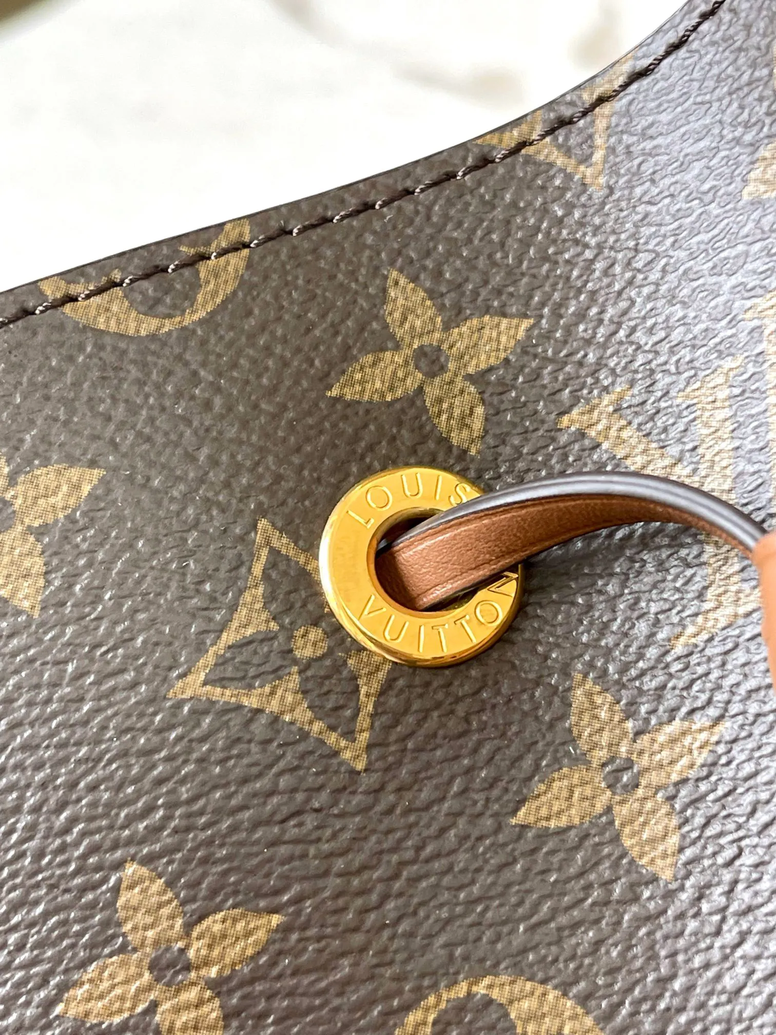 Louis Vuitton NéoNoé MM M44887 - Image 5