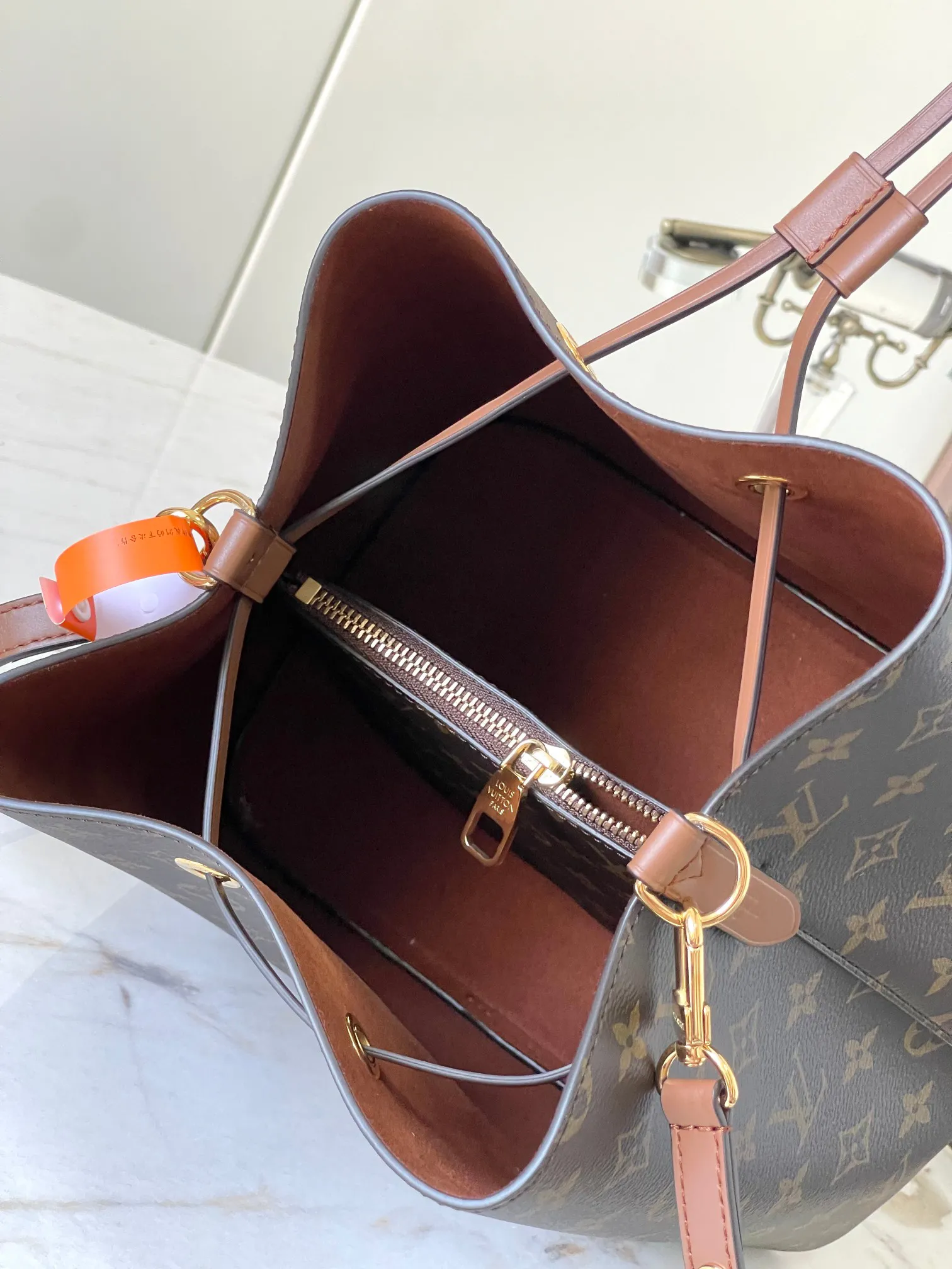 Louis Vuitton NéoNoé MM M44887 - Image 8