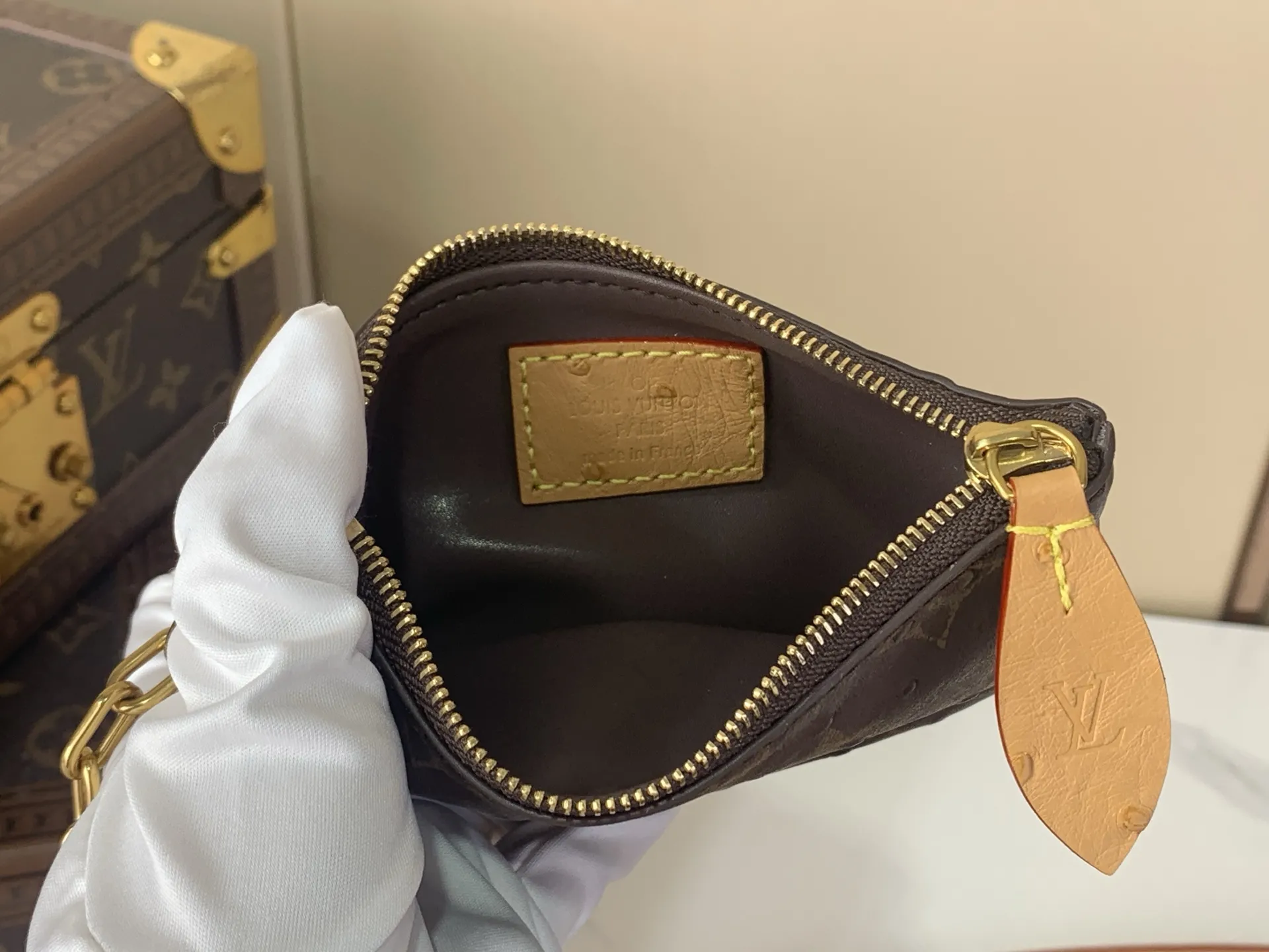 Louis Vuitton Speedy P9 Bandouli??re 25 Monogram Ostrich-Embossed Cowhide M24437 - Image 7