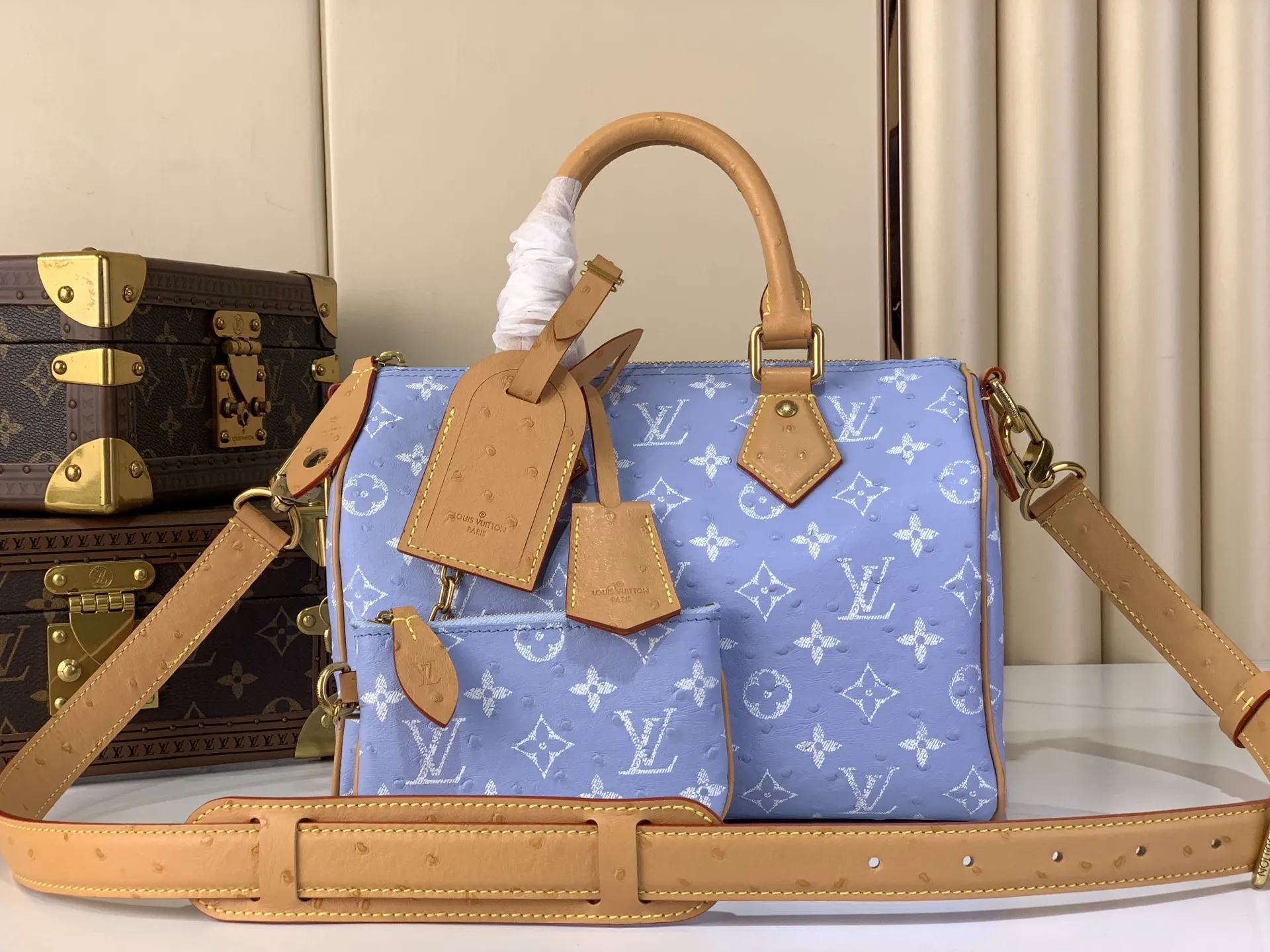 Louis Vuitton Speedy P9 Bandouli??re 25 Monogram Ostrich-Embossed Cowhide M24437 - Image 3