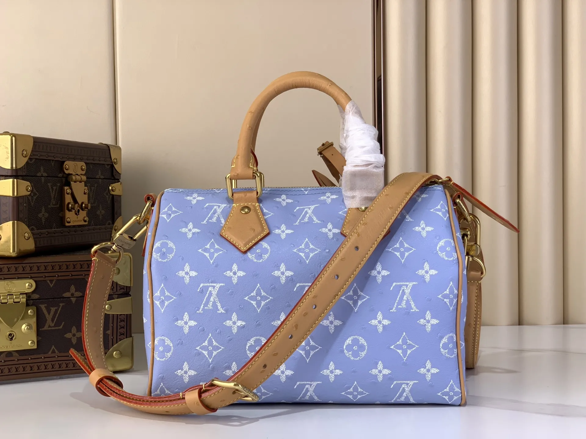 Louis Vuitton Speedy P9 Bandouli??re 25 Monogram Ostrich-Embossed Cowhide M24437 - Image 4
